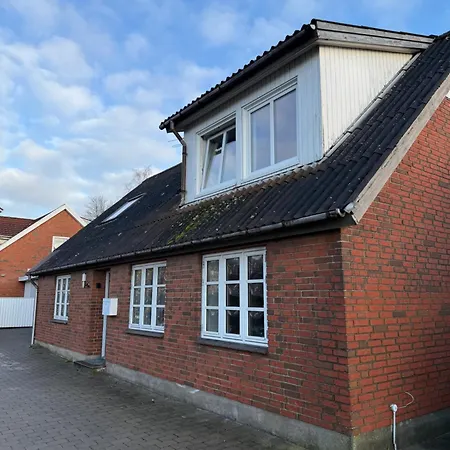 Living House *